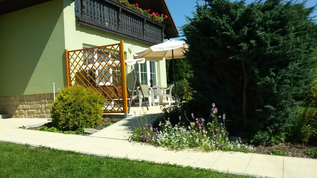 Rožnov pod Radhoštěm Apartment Amelie المظهر الخارجي الصورة