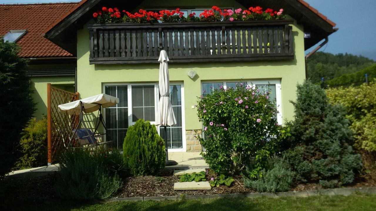 Rožnov pod Radhoštěm Apartment Amelie المظهر الخارجي الصورة